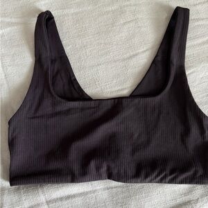 Elegant Black Ribbed Women's Bralette